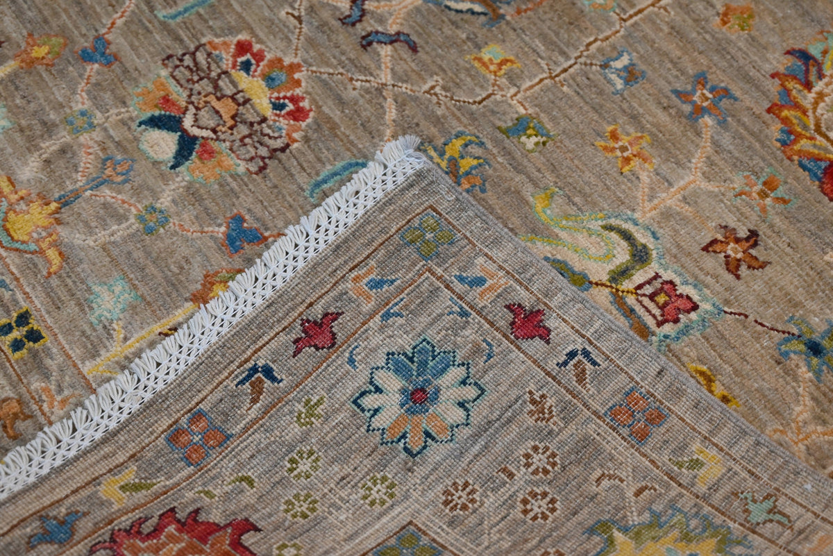 Sultani Rug - 249 cm x 172 cm