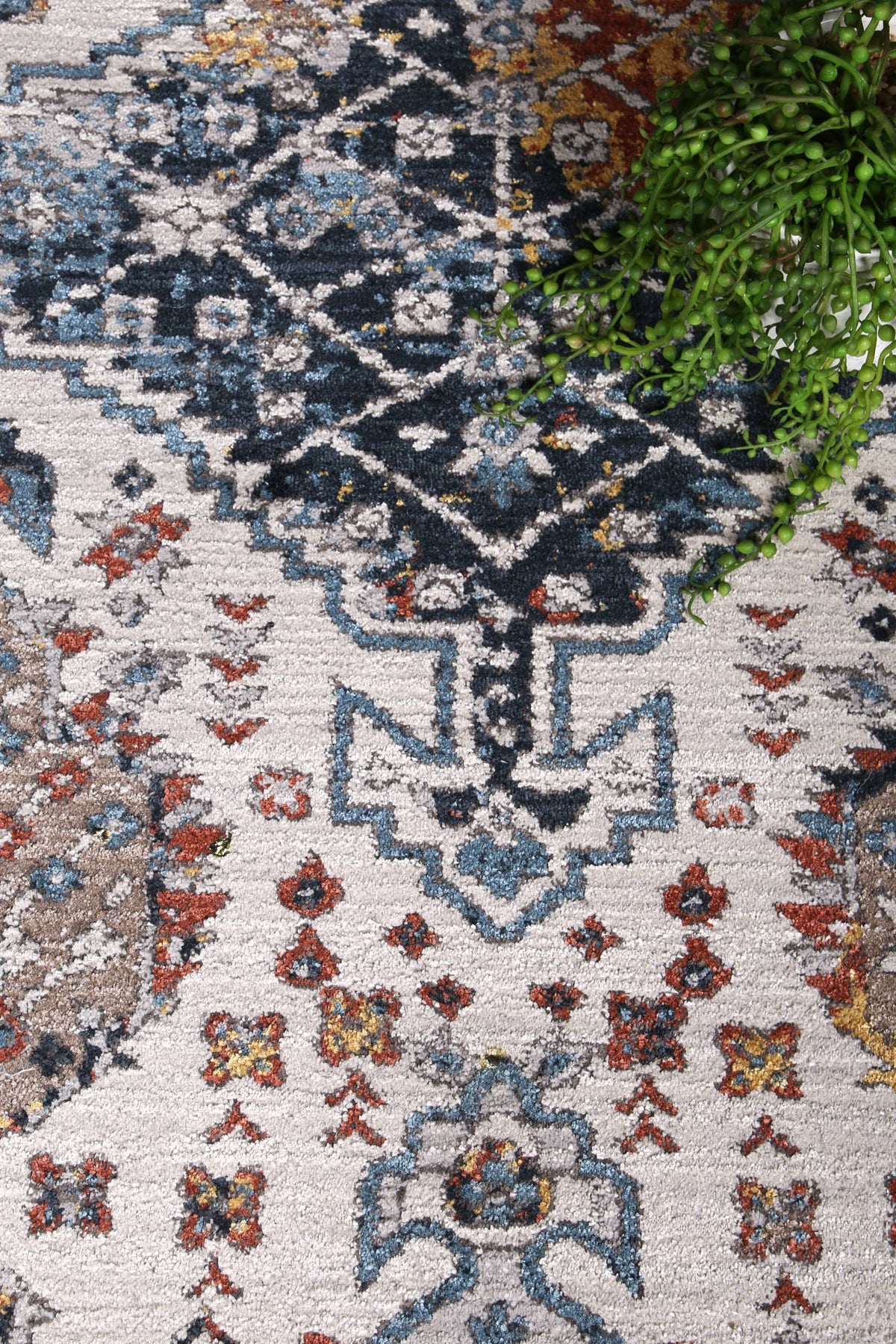 Havana Zaragoza Contemporary Cream & Charcoal Rug
