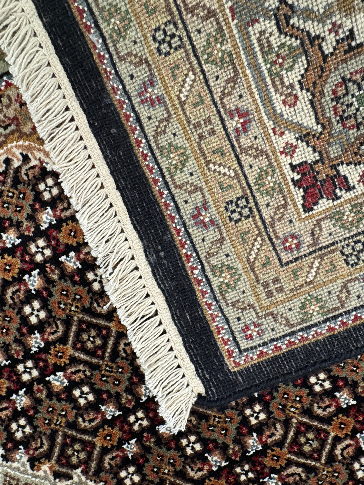 Mahi Tabriz Rug - 252 cm x 194 cm