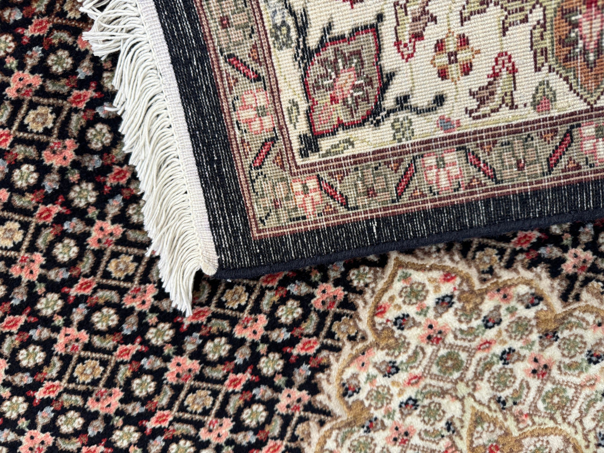 Mahi Tabriz Rug - 180 cm x 125 cm