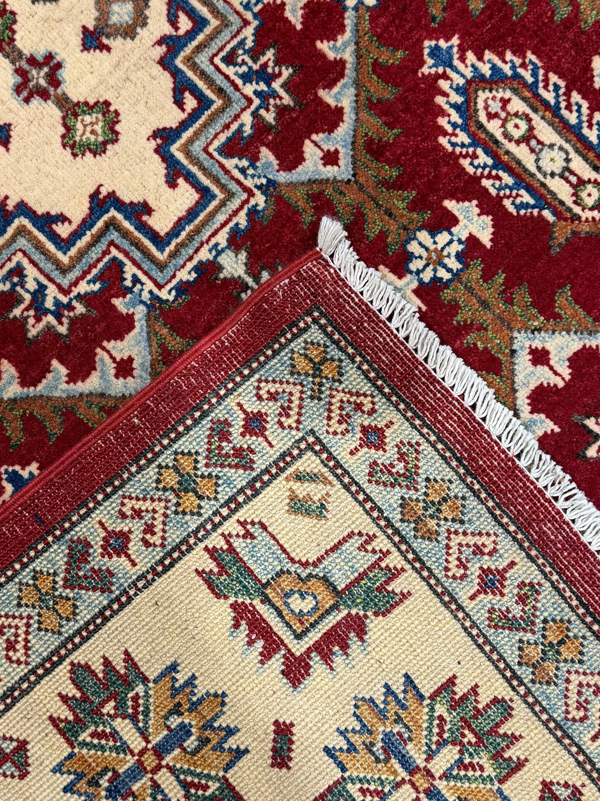 Kazak Rug - 257 cm x 185 cm