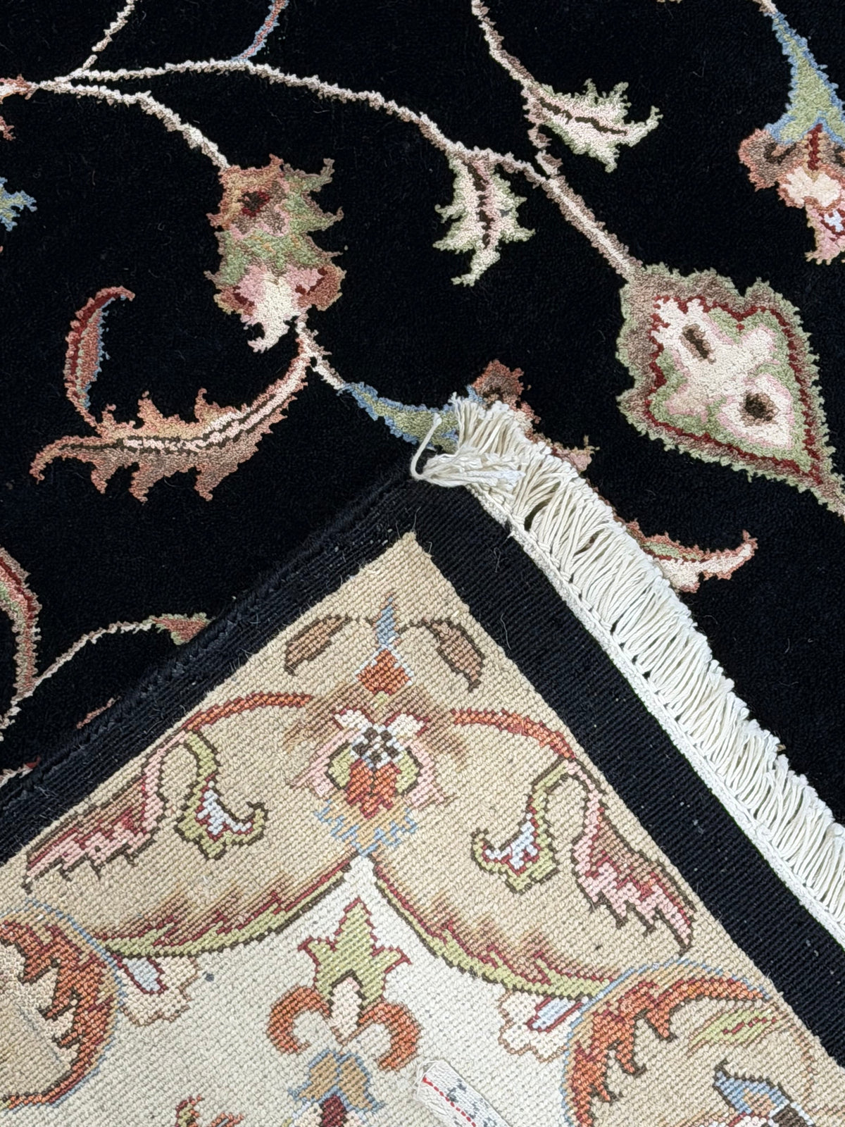 Ziegler Rug - 301 cm x 198 cm