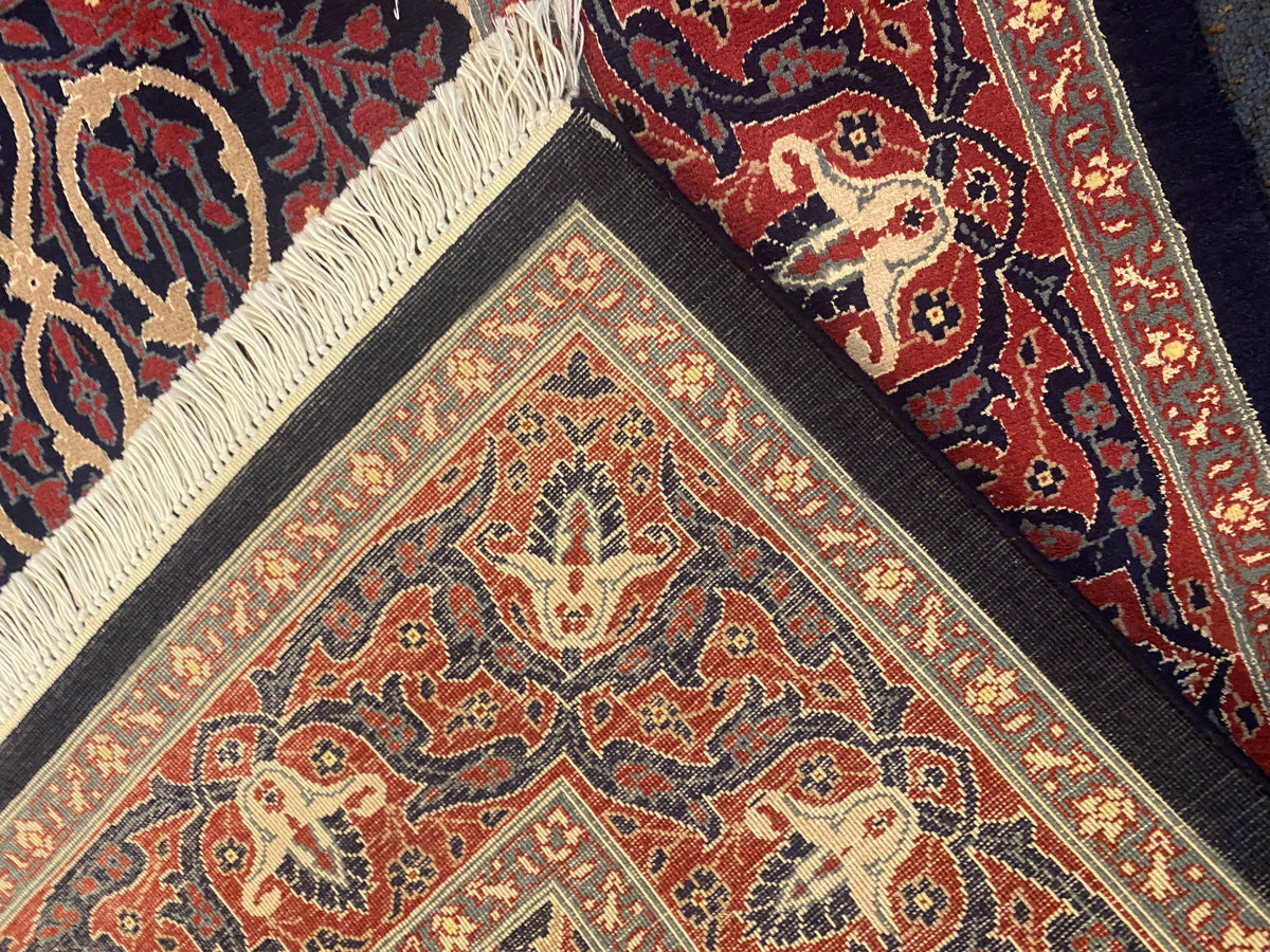 Kashmiri Rug - 214 cm x 137 cm