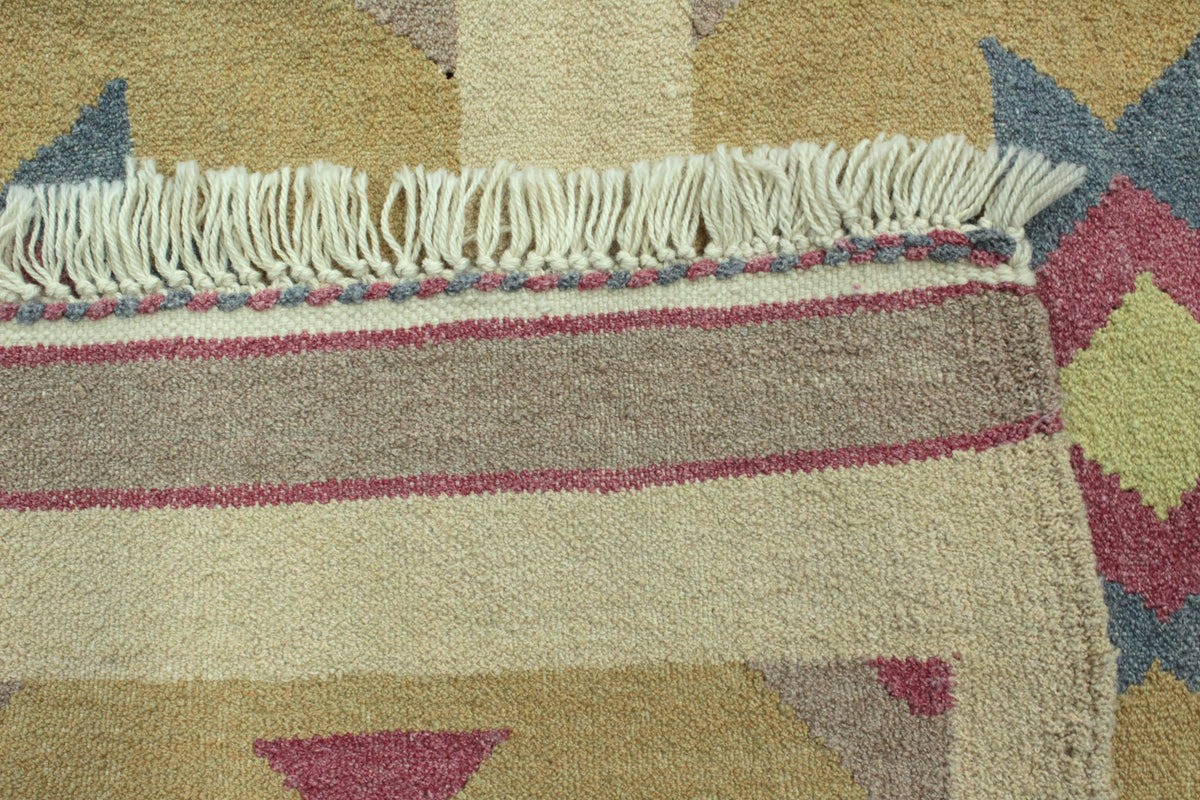 Turkish Kilim Rug - 203 cm x 147 cm
