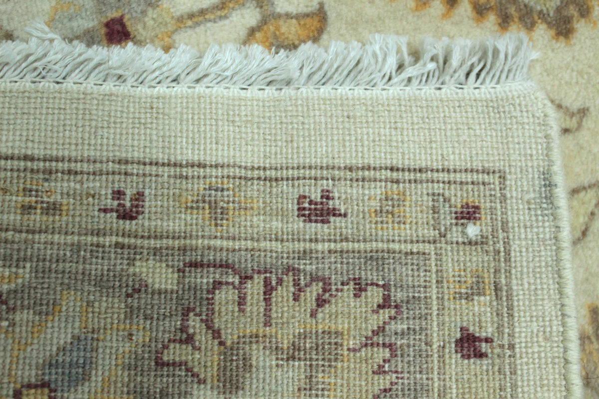 Kashmiri Rug - 367 cm x 79 cm