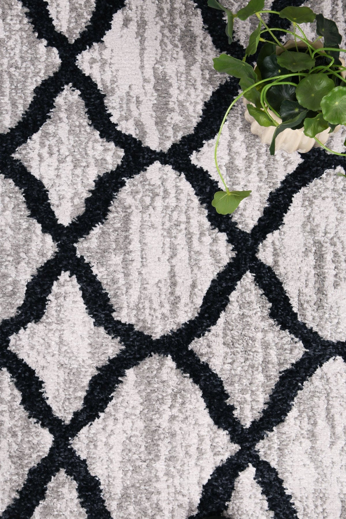 Kimberley 5 Repeat Charcoal Rug