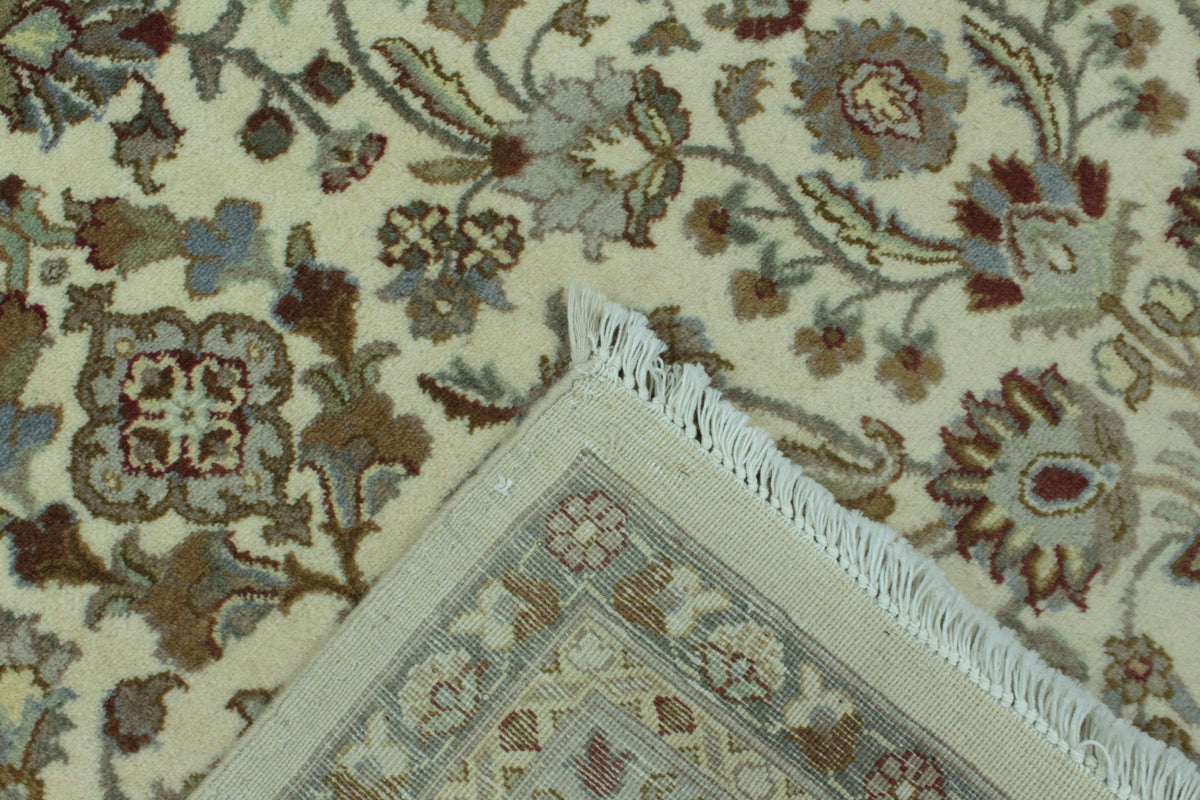 Afshar Rug - 278 cm x 183 cm