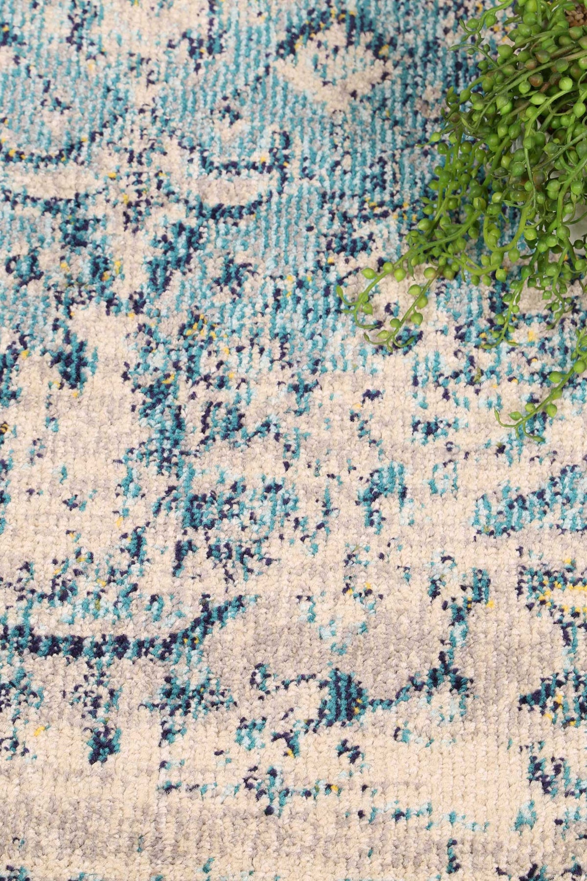 Tulin 13 Faded Cream & Blue Rug