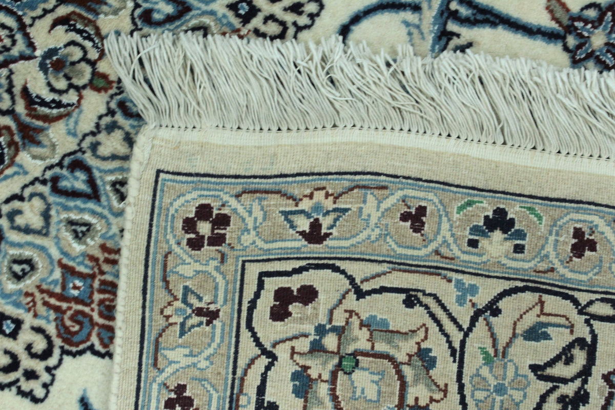 Nain Rug - 300 cm x 200 cm