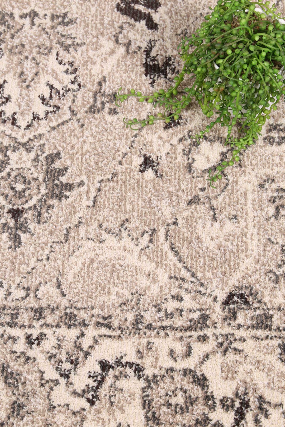 Tulin 18 Rosette Cream & Beige Rug