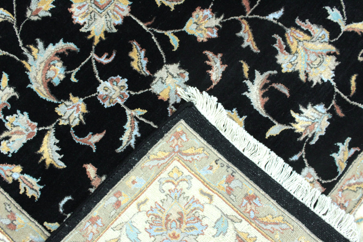 Ziegler Rug - 294 cm x 194 cm