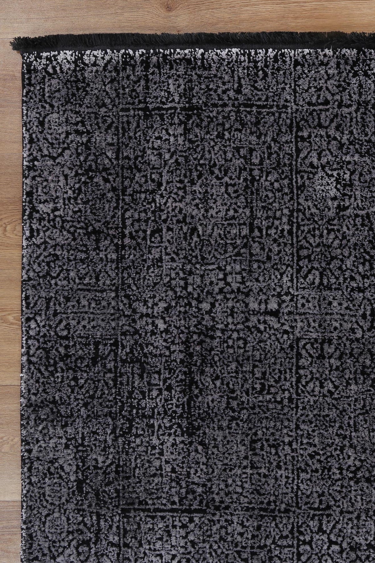 Brooklyn 100 Silver Mosaic Rug