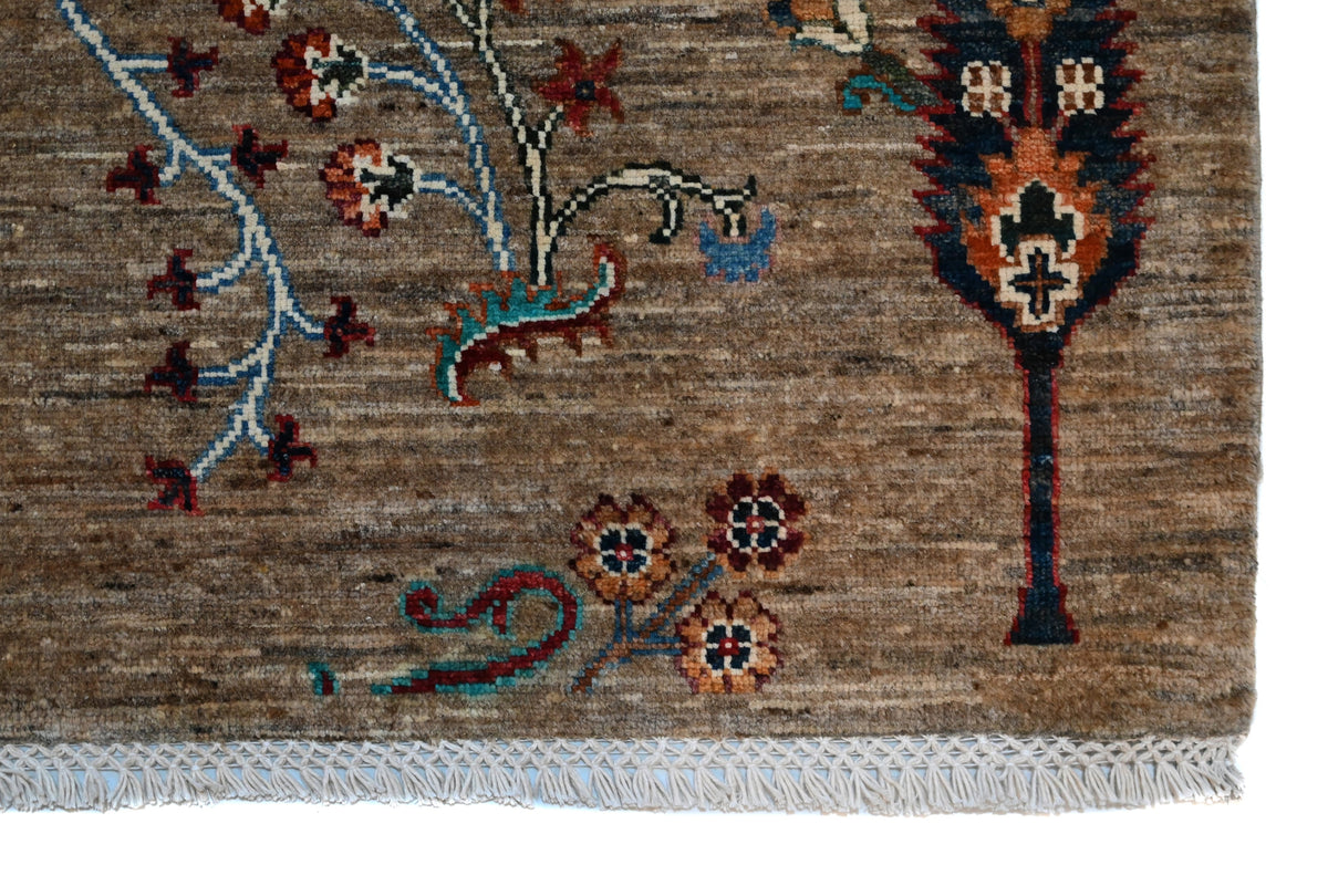 Sultani Rug - 247 cm x 187 cm