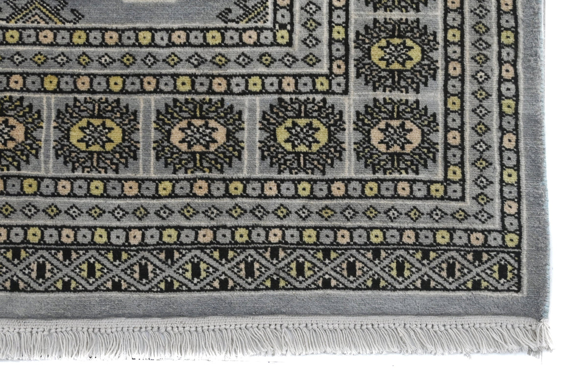 Bokhara Rug - 237 cm x 169 cm