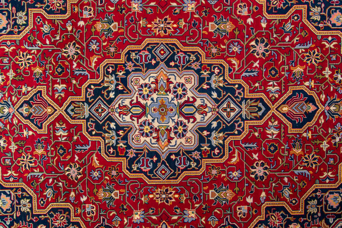 Kashan Rug - 310 cm x 220 cm