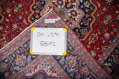 Kashan Rug - 310 cm x 220 cm