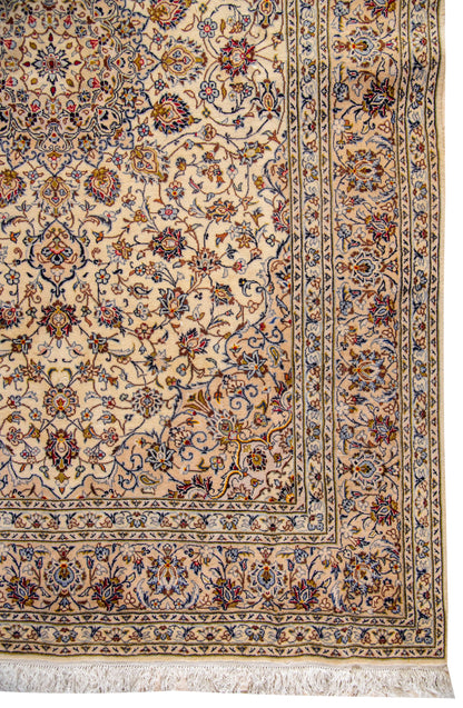 Kashan Rug - 311 cm x 202 cm