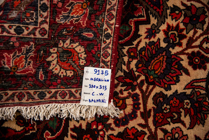 Bakhtiari Rug - 313 cm x 220 cm