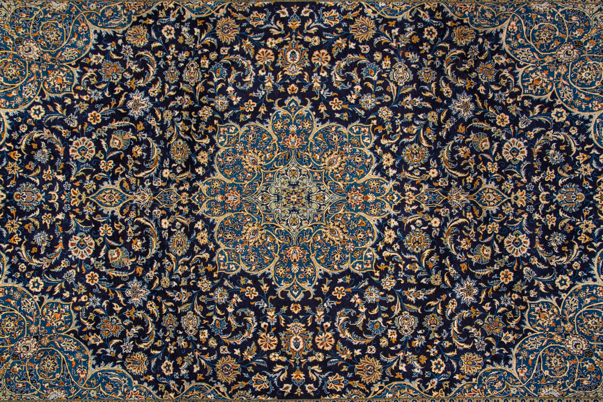 Kashan Rug - 355 cm x 263 cm