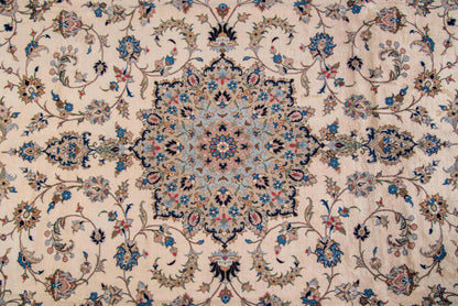 Kashan Rug - 350 cm x 245 cm