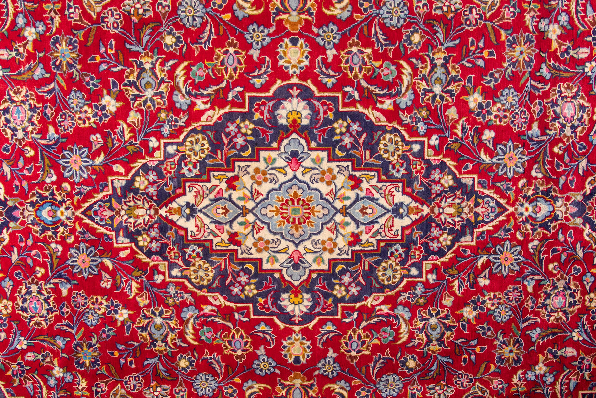 Yazd Rug - 370 cm x 245 cm