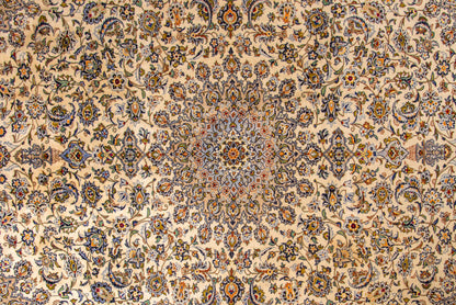 Kashan Rug - 395 cm x 295 cm
