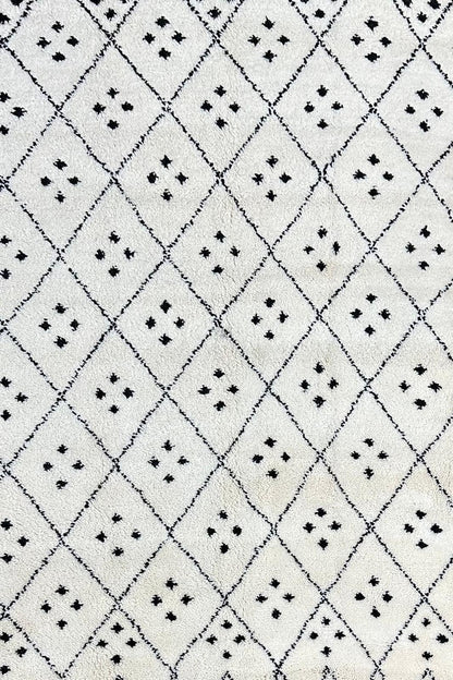 Moroccan Rug  - 278 cm x 188 cm