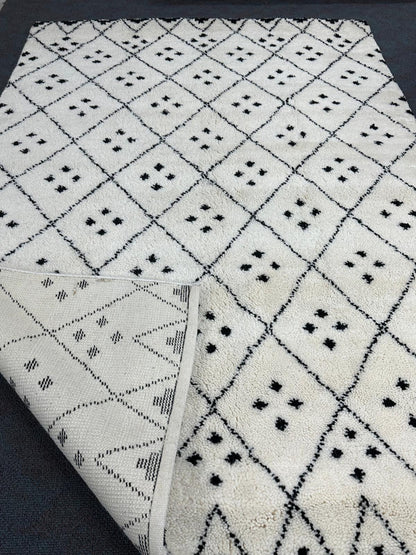 Moroccan Rug  - 278 cm x 188 cm