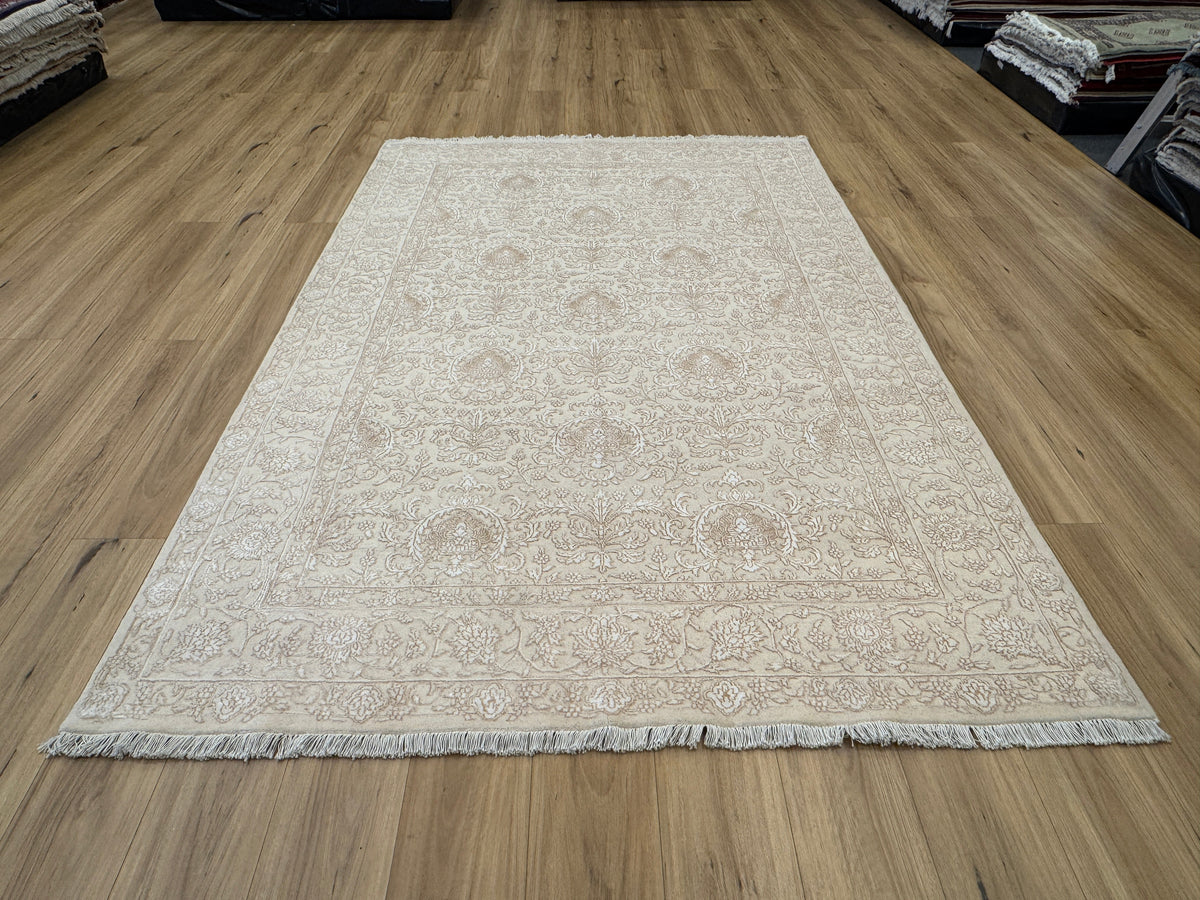 Ziegler Rug - 284 cm x 181 cm