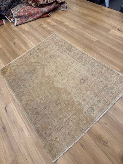Chobi Rug - 192 cm x 146 cm