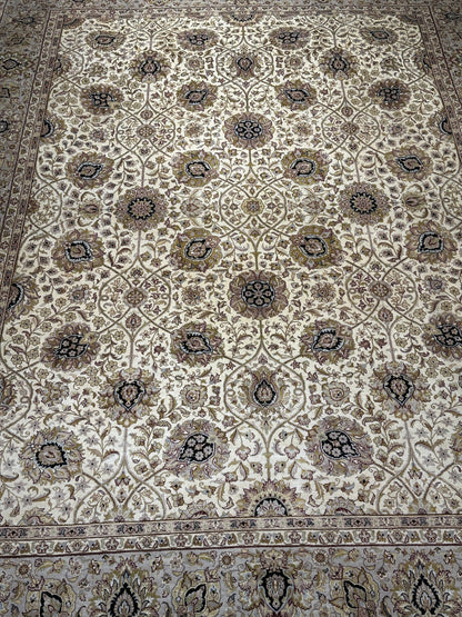 Ziegler Rug  - 370 cm x 270 cm