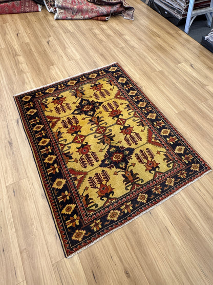 Karghai Rug - 190 cm x 152 cm