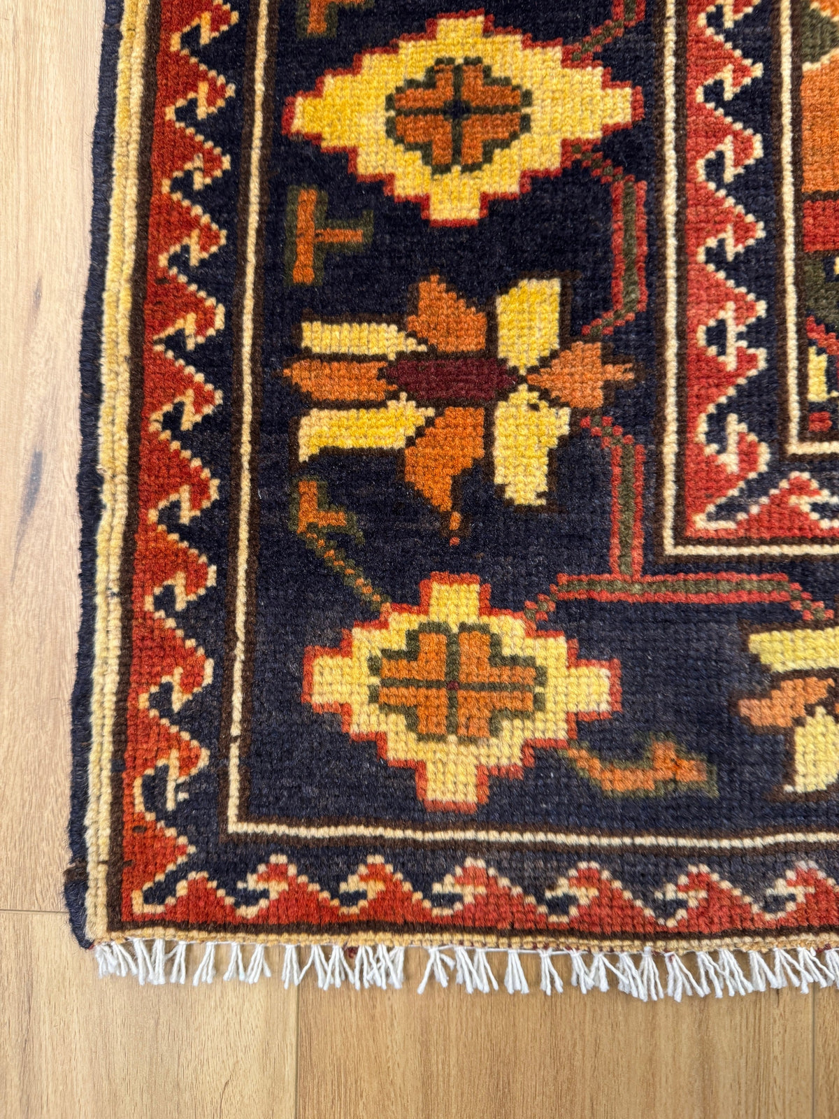 Karghai Rug - 190 cm x 152 cm
