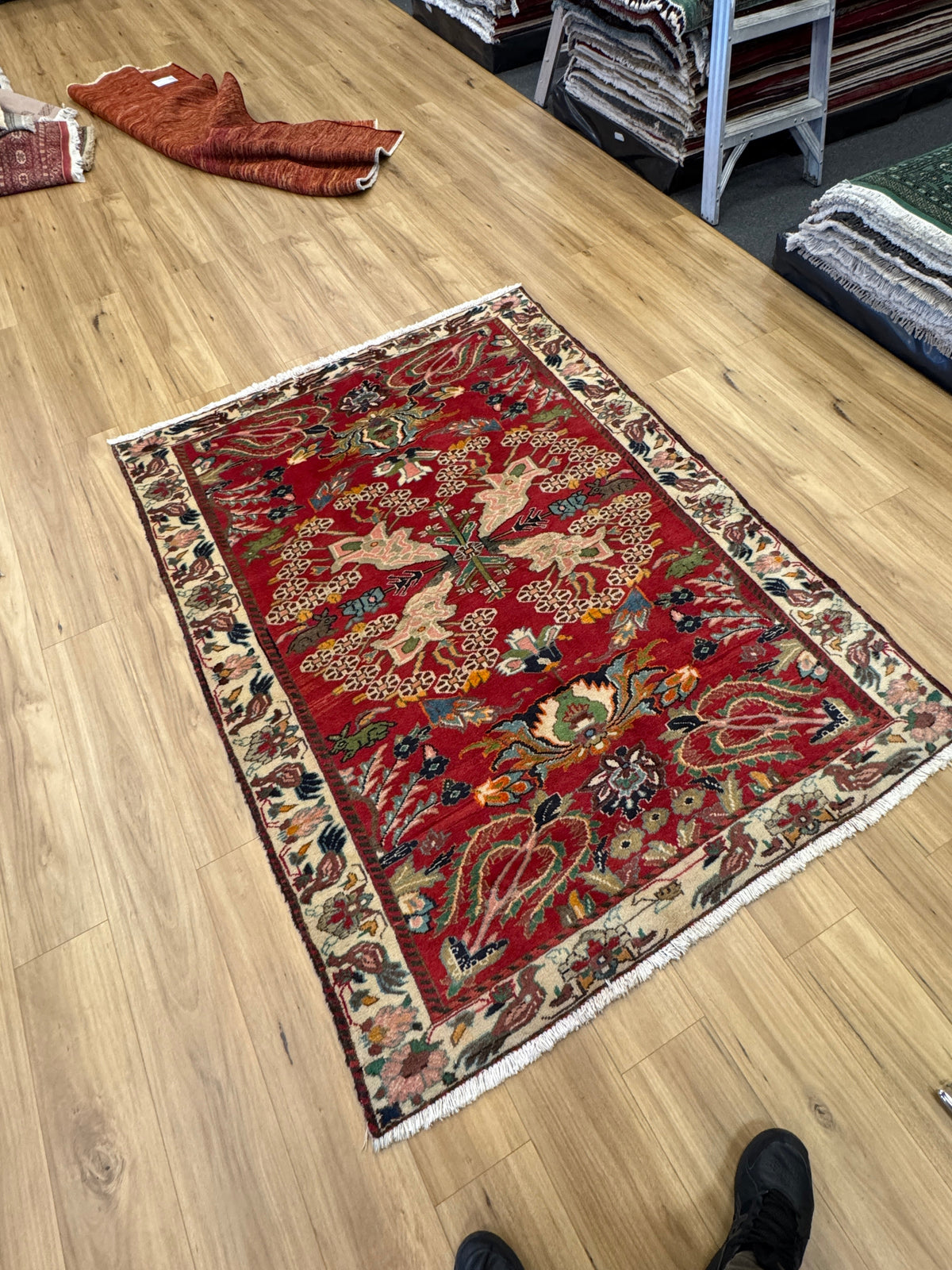 Nahavand Rug - 204 cm x 153 cm