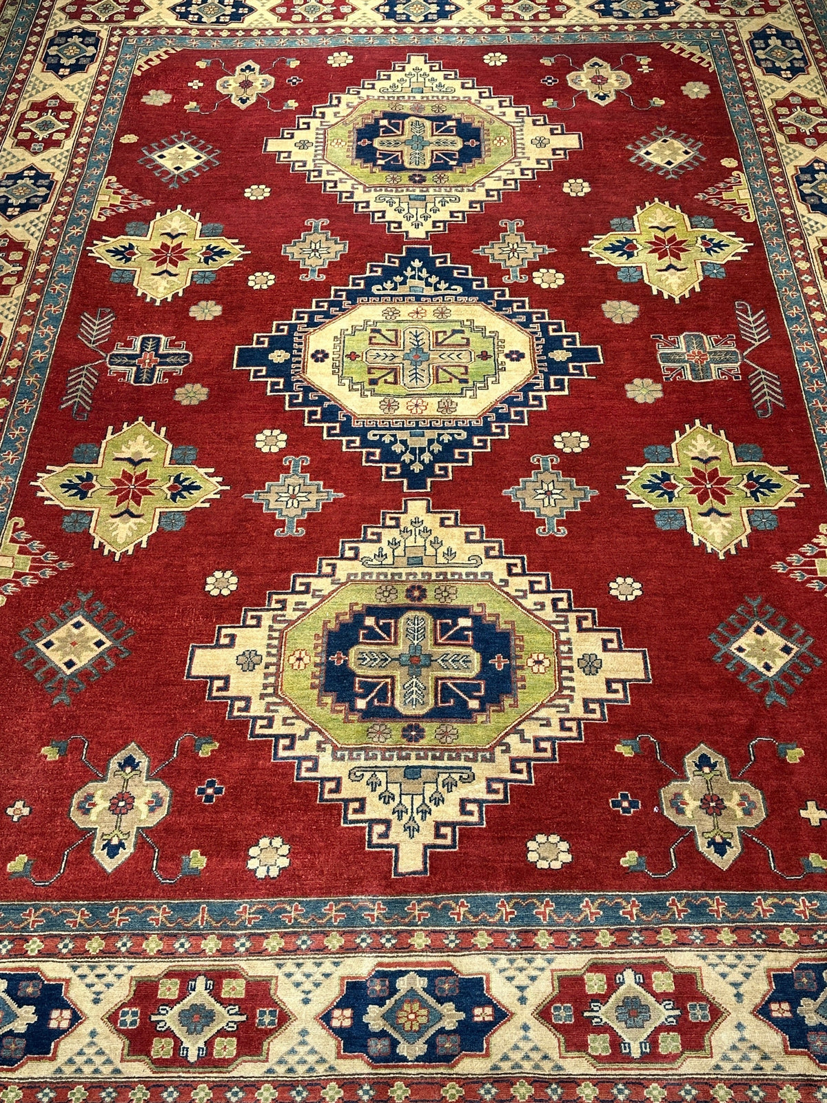Kazak Rug - 402 cm x 297 cm