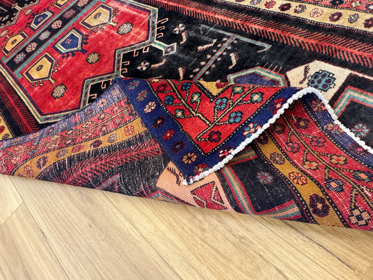 Vintage Luri Rug - 284 cm x 140 cm