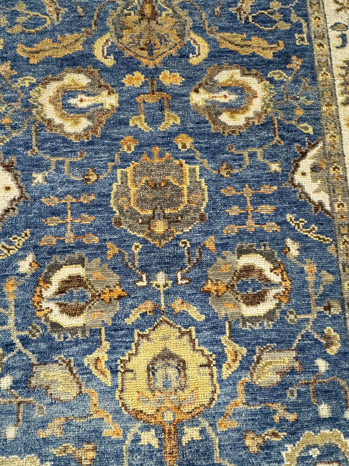 Oushak Rug - 277 cm x 178 cm