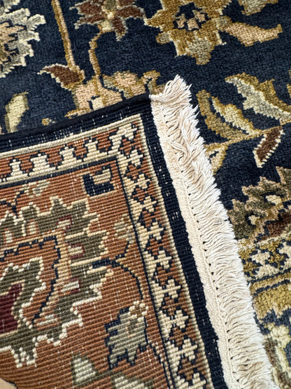 Ziegler Rug - 270 cm x 185 cm