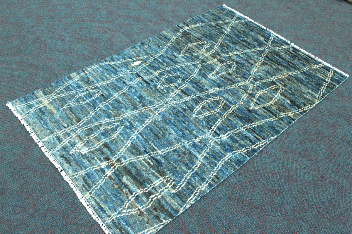 Moroccan Rug - 173 cm x 114 cm