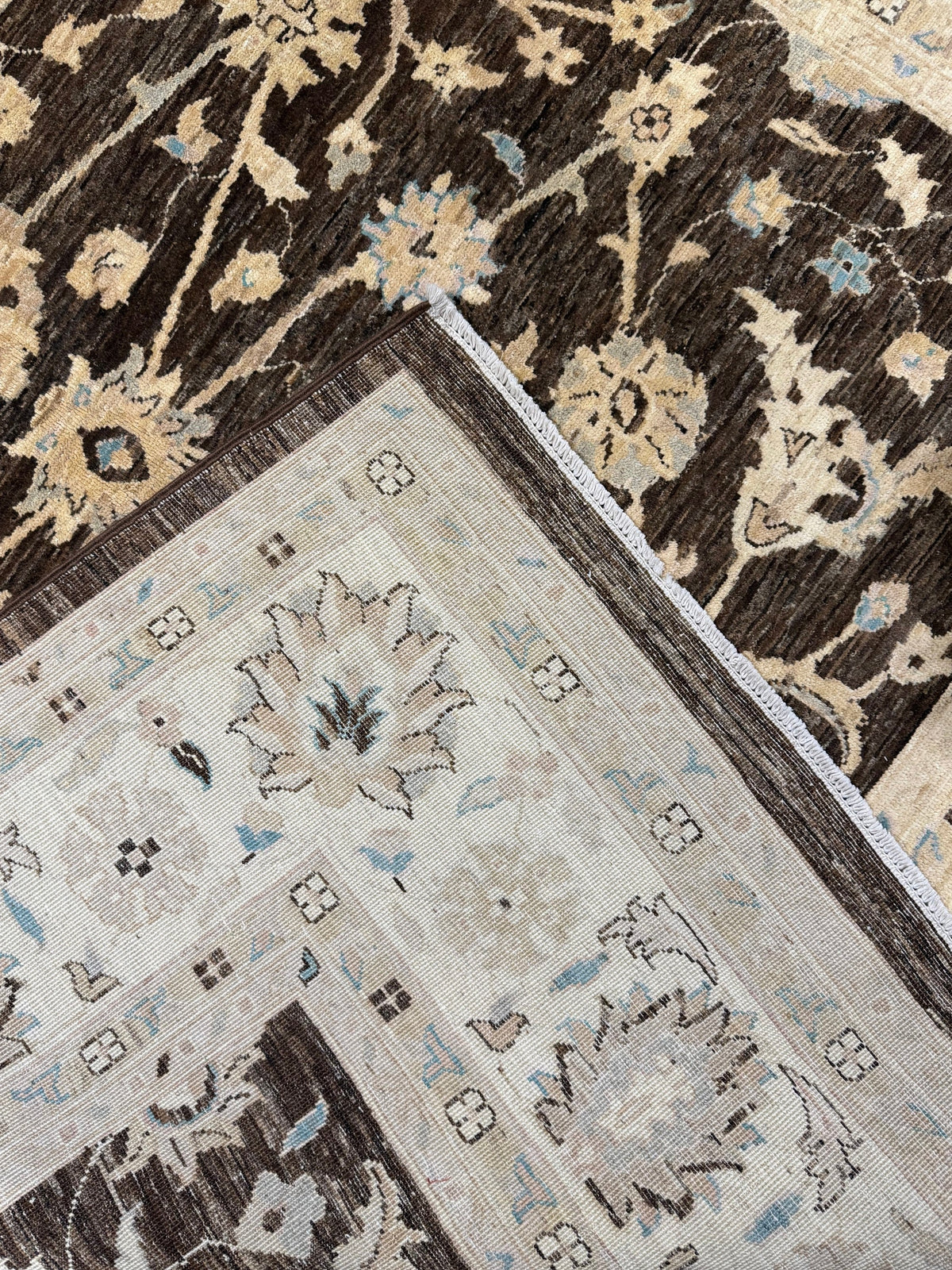 Chobi Rug - 271 cm x 181 cm