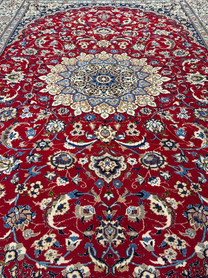 Nain Rug - 310 cm x 202 cm