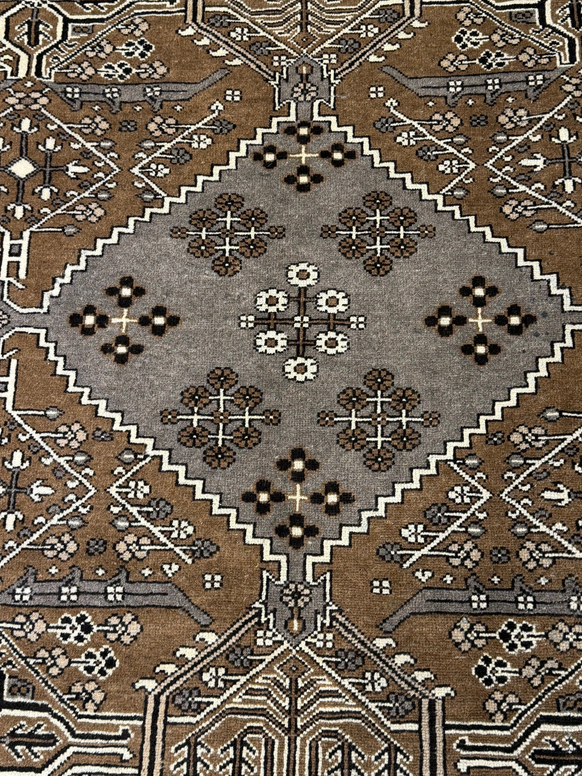 Gabbeh Rug (Vintage) - 290 cm x 210 cm
