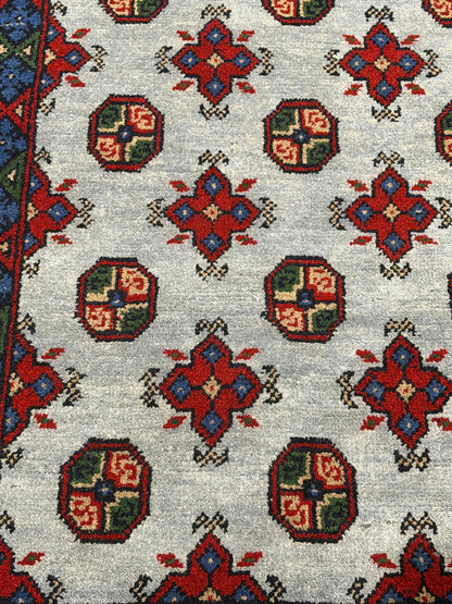 Turkoman Rug - 298 cm x 201 cm