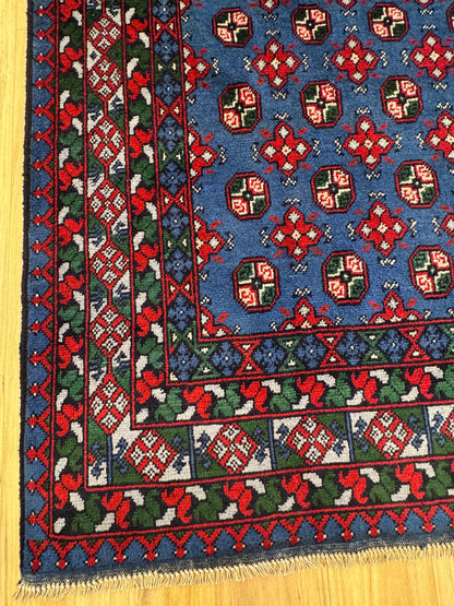 Turkoman Rug - 299 cm x 202 cm