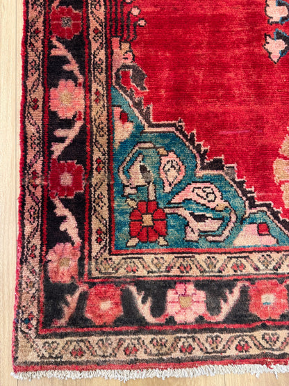 Vintage Kashan Rug - 198 cm x 128 cm