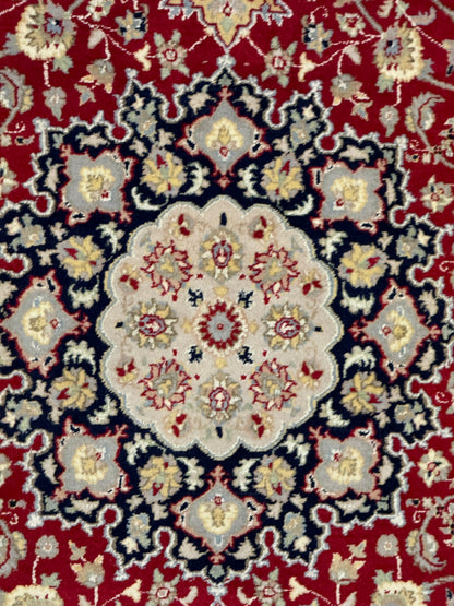 Kashan Rug - 284 cm x 184 cm