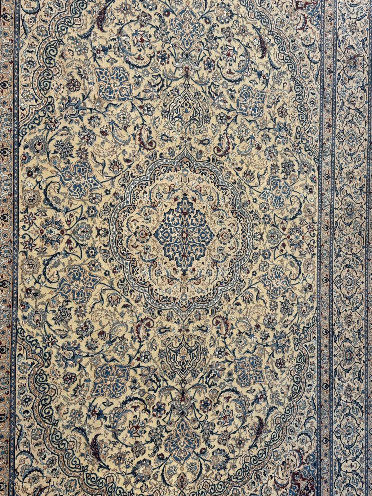 Nain Rug (Habibian) - 385 cm x 273 cm