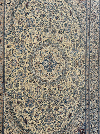 Nain Rug (Habibian) - 385 cm x 273 cm