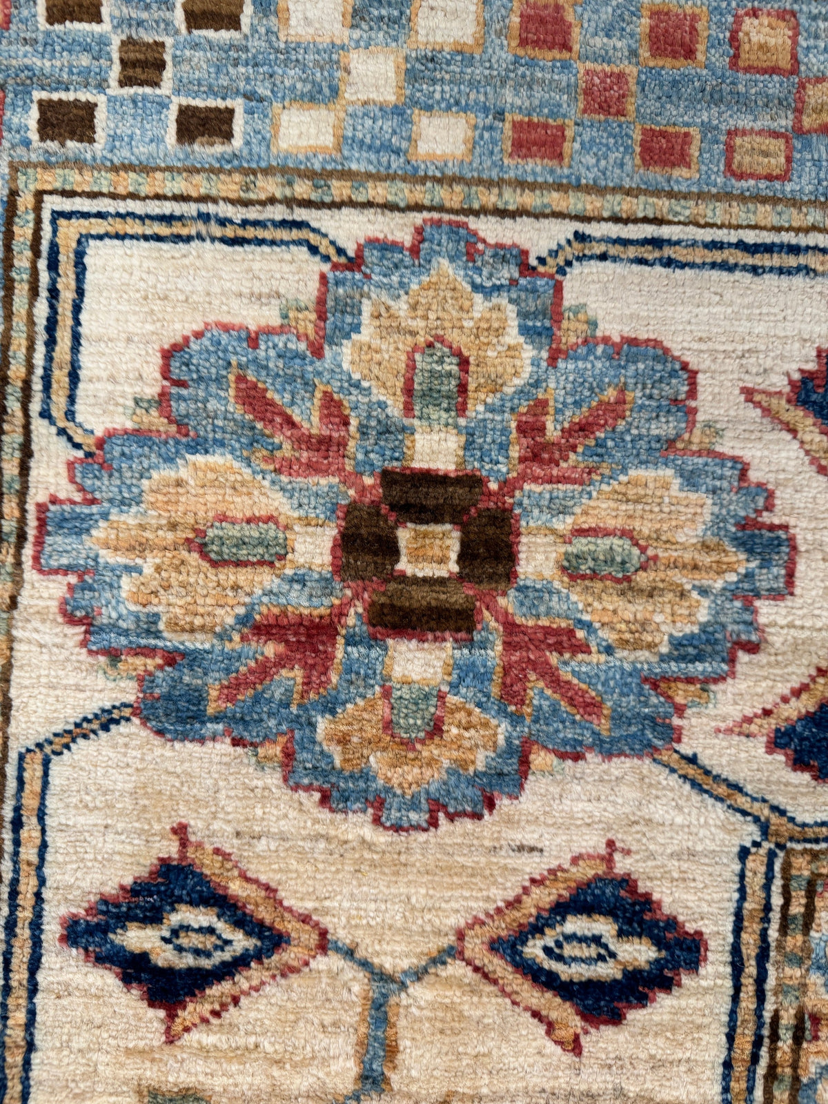 Super Kazak Rug - 363 cm x 270 cm
