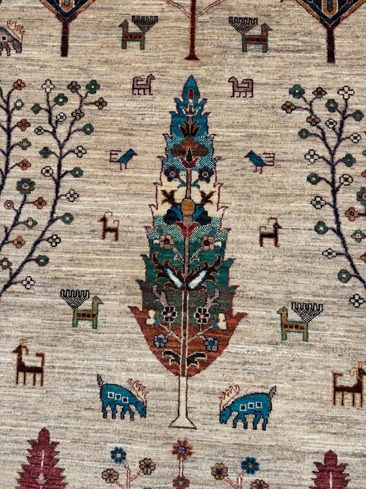 Sultani Rug - 252 cm x 174 cm